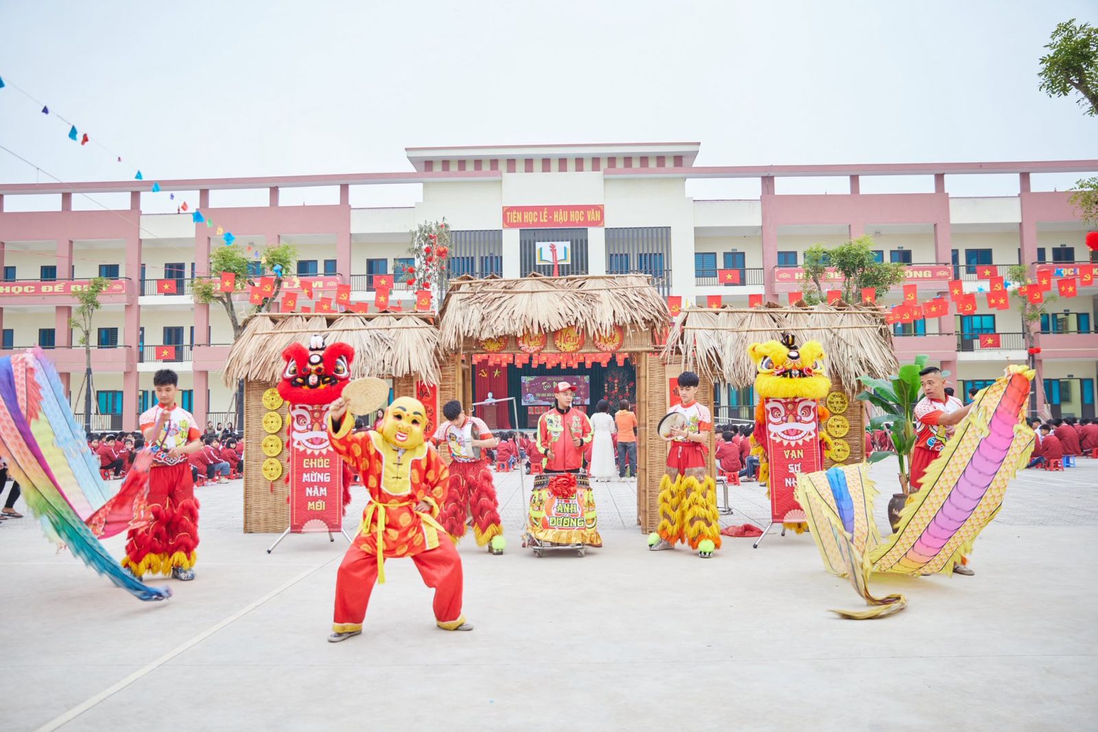 <a href='https://ththcsvietcuong.hungyen.edu.vn/tin-tuc/truong-ththcs-viet-cuong-to-chuc-trai-nghiem-van-hoa-dan-gian-tet-co-truyen.html'>Trường TH&THCS Việt Cường tổ chức Trải nghiệm Văn hóa dân gian Tết cổ truyền.</a>